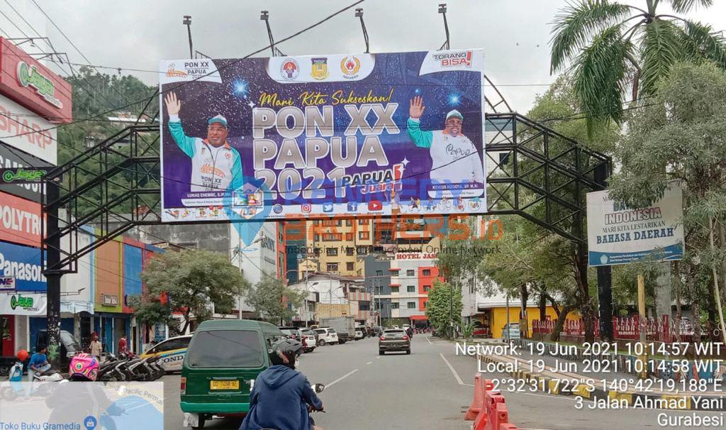 billboard jayapura papua
