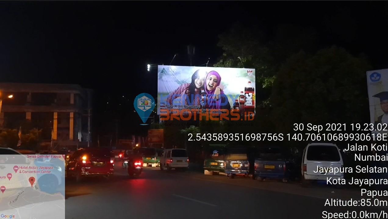 billboard kota jayapura bigcola