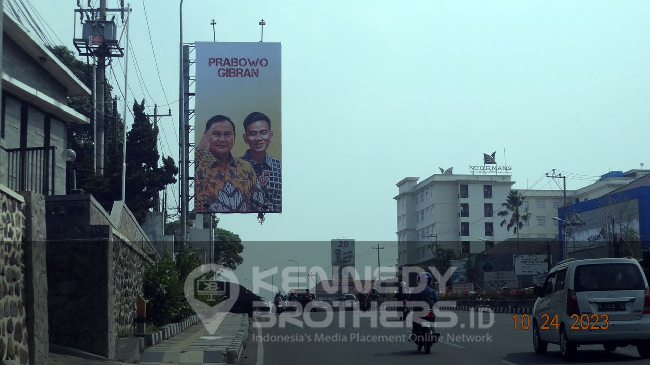 BILLBOARD KOTA SEMARANG - JL. TEUKU UMAR, SAMPING KANWIL BRI (SISI 2)