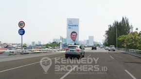 BILLBOARD JAKARTA BARAT - TOL SEDYATMO KM 16+200, 8X16 M