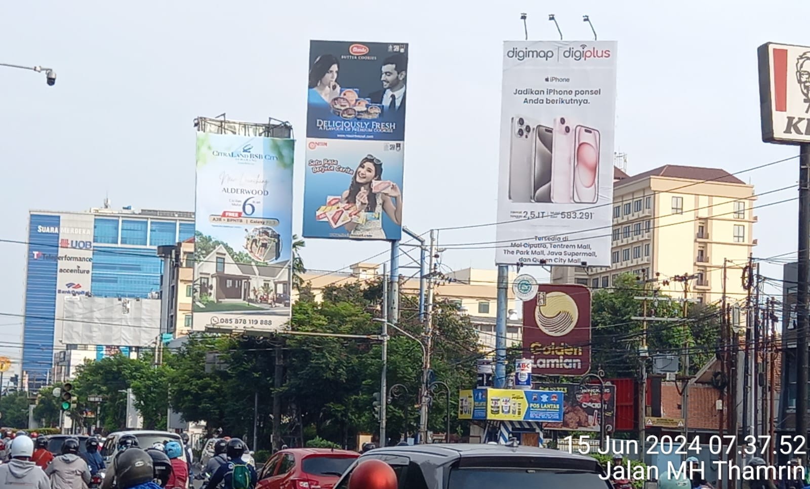 Billboard Digimap Iphone I KennedyBrothers.id..